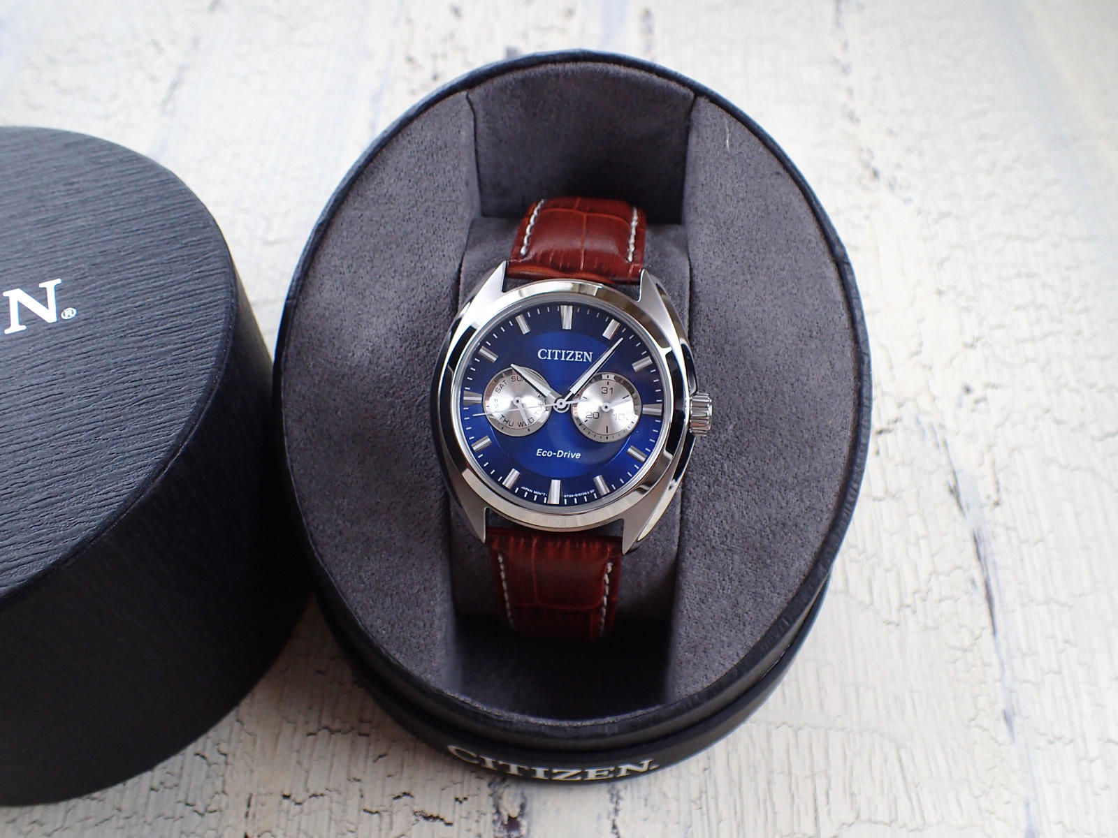 シチズン エコ・ドライブ パラデックス（Citizen Eco-Drive Paradex）Ref.BU4010-05L