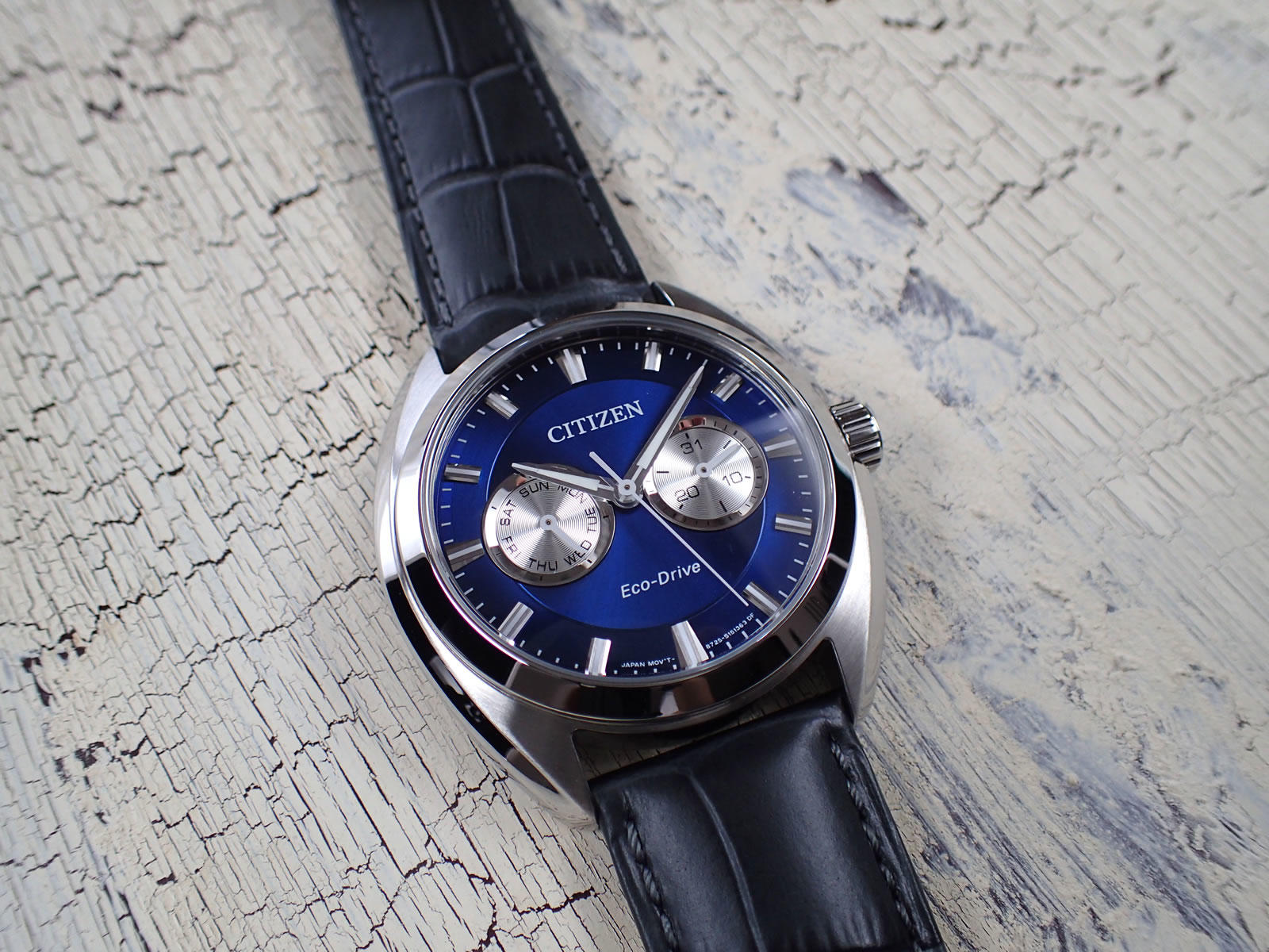 シチズン エコ・ドライブ パラデックス（Citizen Eco-Drive Paradex）Ref.BU4010-05L